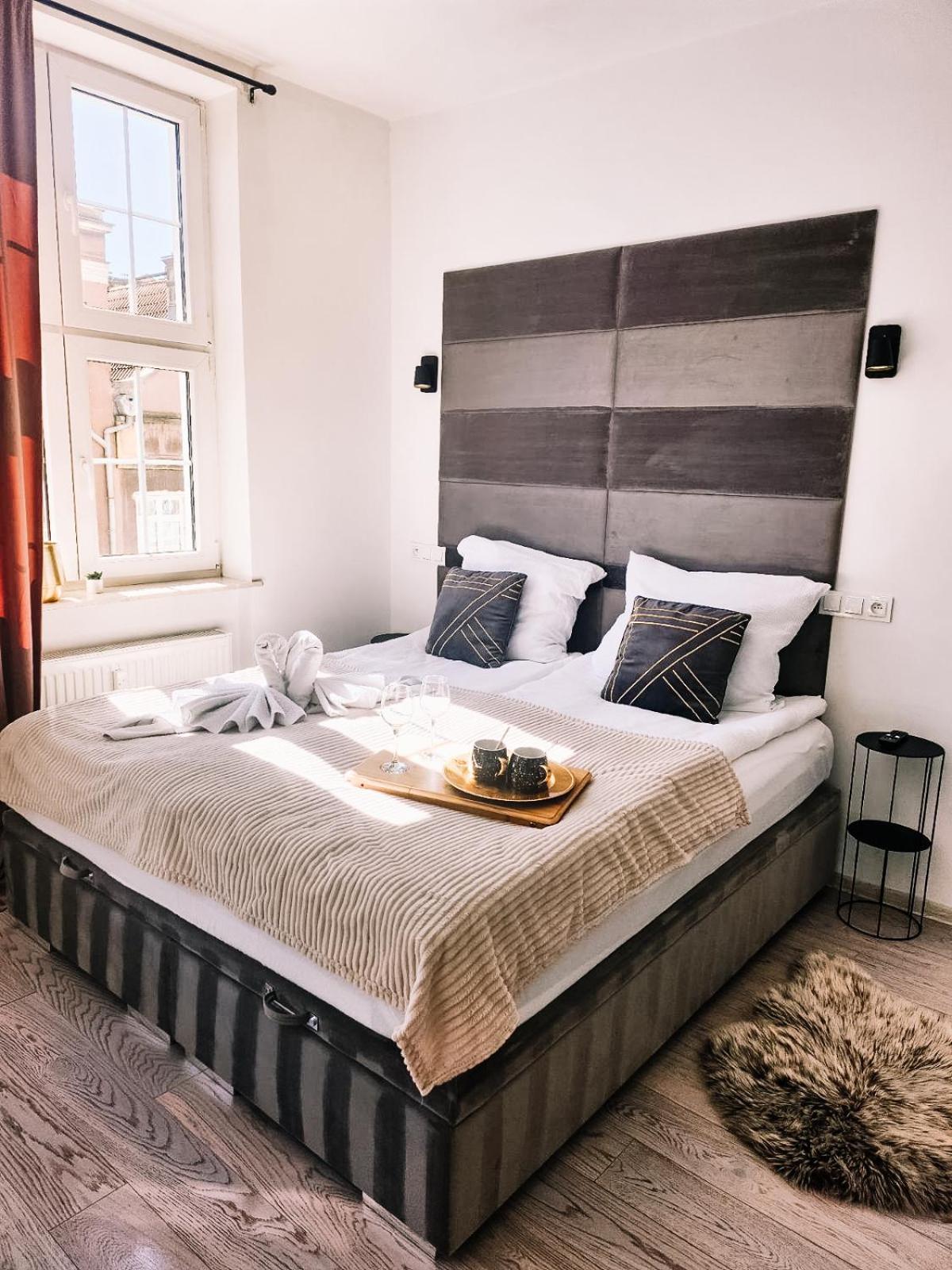 Cloud 9 King Size Bed - Old Town View Gdansk Ogarna Apartment Exterior photo